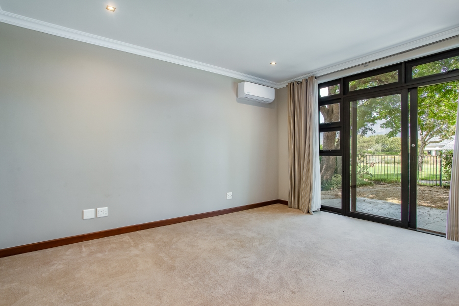 3 Bedroom Property for Sale in Pearl Valley at Val de Vie Western Cape